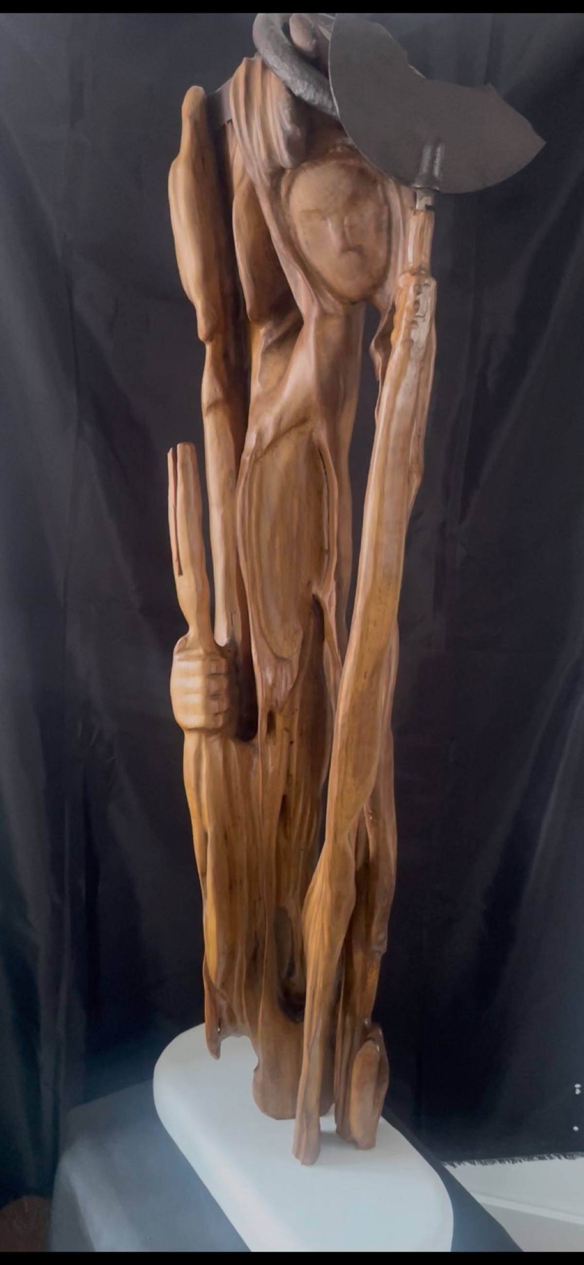La búsqueda del conocimiento — escultura
